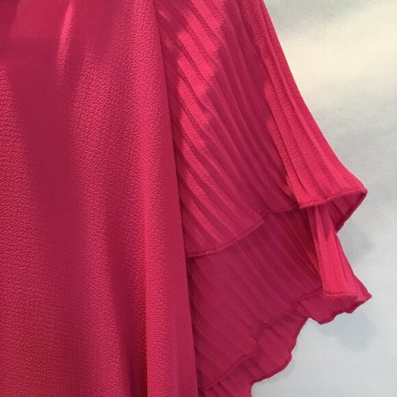 Violet & Claire Blouse Hot Pink Flutter Layer Mini Pleat Short Sleeve Sz Medium - Picture 5 of 7